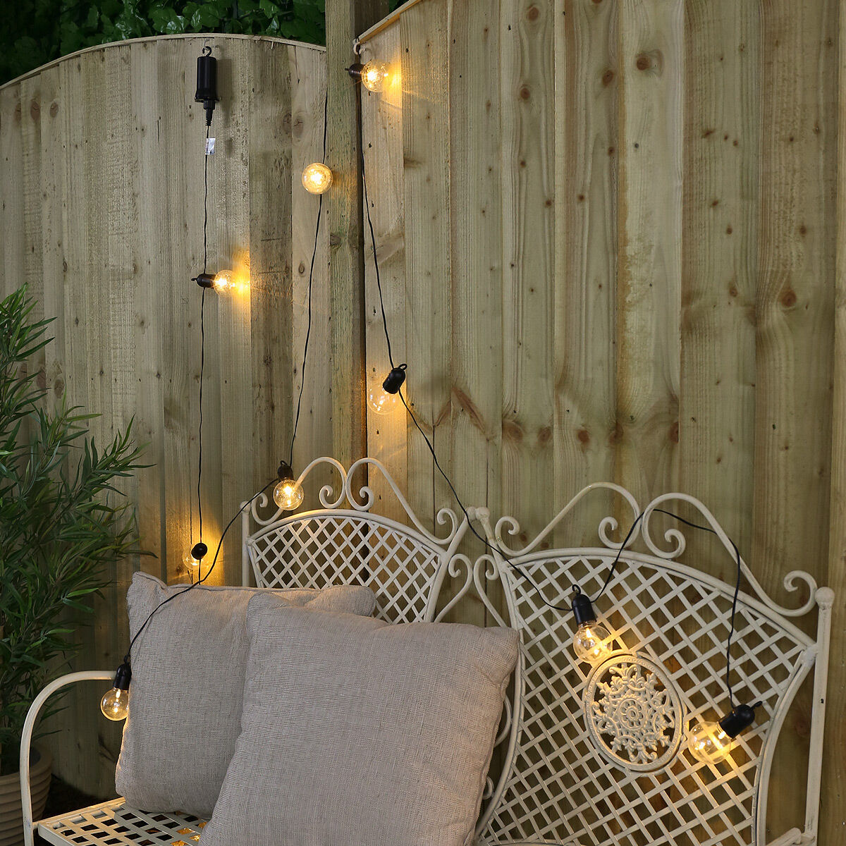 Outdoor Battery Festoon Lights, 10 Warm White LEDs, Clear Bulbs, 4.5m image 3