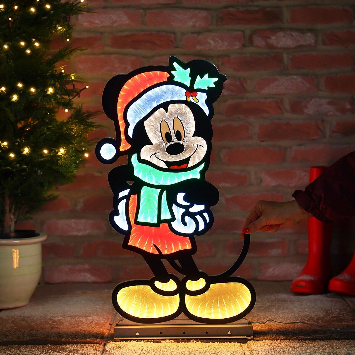 ©Disney Infinity Mirror Mickey Mouse with Scarf Christmas Figure image 3