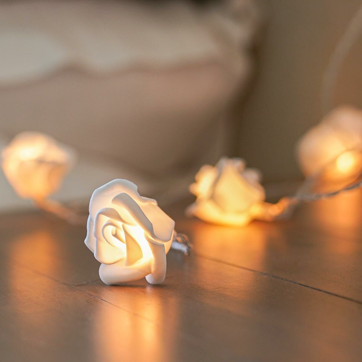 Battery Rose Fairy Lights, 20 Warm White LEDs, 3.9m image 9