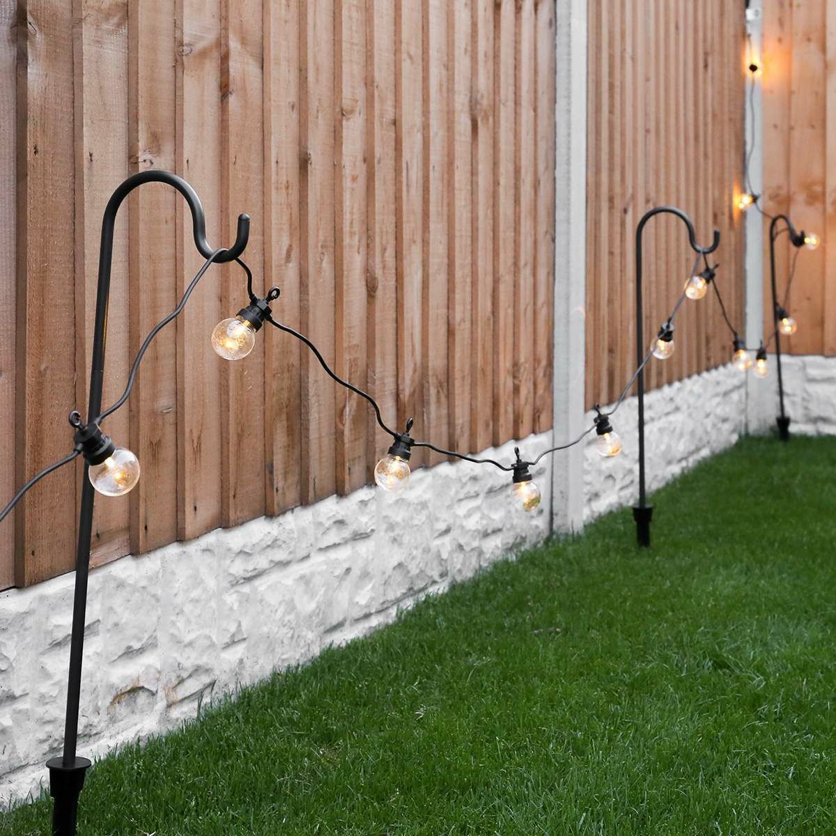 Outdoor Festoon Lights, Connectable, Warm White LEDs, Clear Bulbs, Black Cable image 6