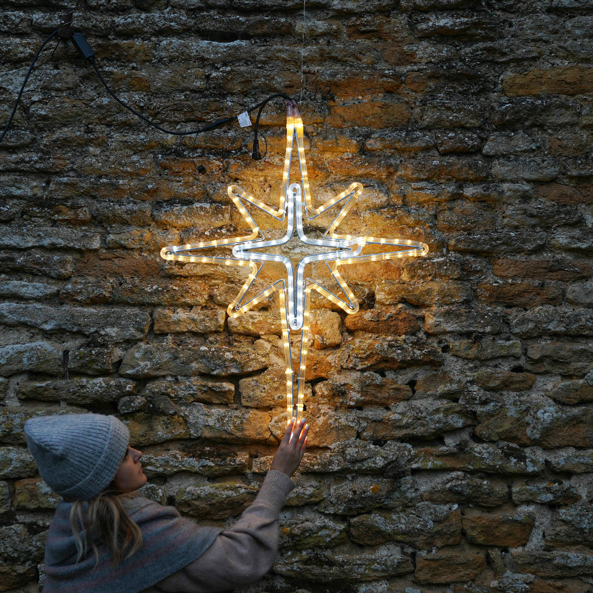 ConnectPro® Aluminium Outdoor Rope Light Christmas North Star Motif, Twinkle LEDs image 2