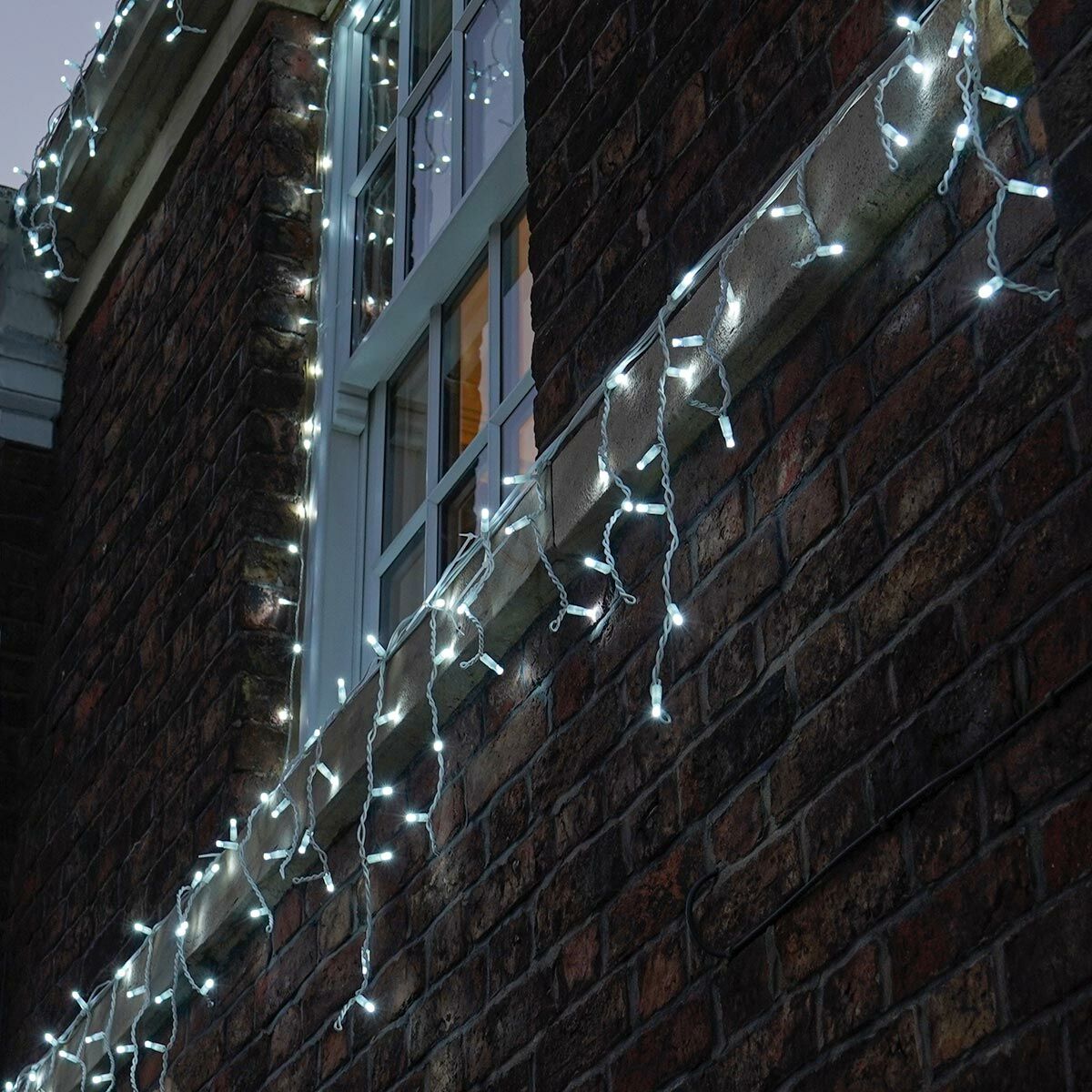 5m White Icicle Lights, Connectable, 120 LEDs, White Rubber Cable image 4
