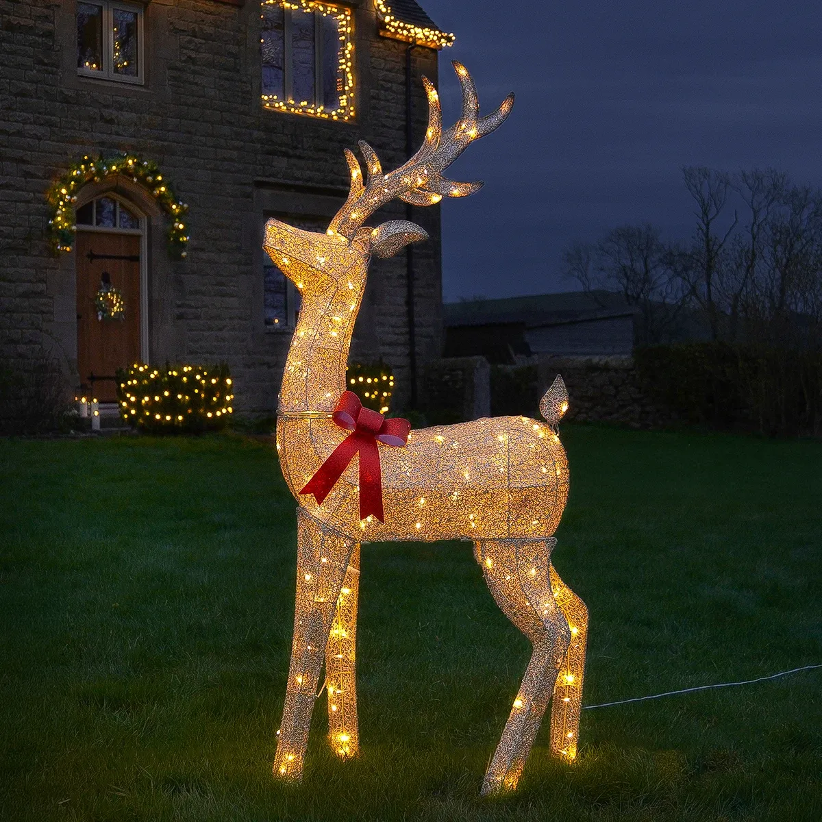 1.5m Outdoor Light up Reindeer Stag Christmas Figure with Moving Head image 1