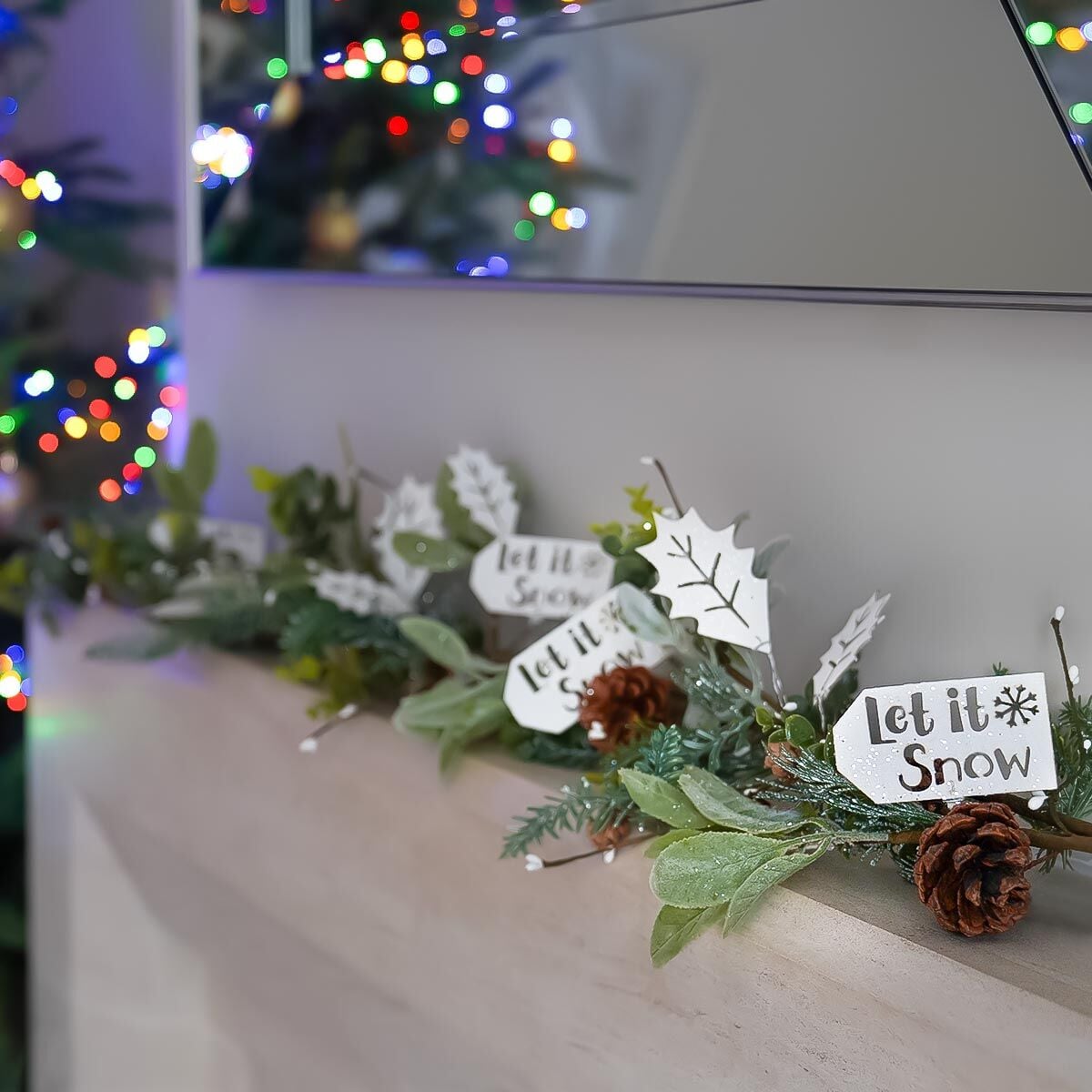 1.5m Green Foliage 'Let it Snow' Christmas Garland  image 2