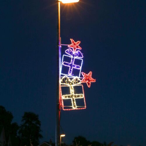 ConnectPro® 1.5m Aluminium Outdoor Rope Light Christmas Presents Motif