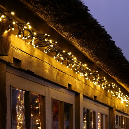 ConnectPro® Warm White Flashing Connectable Outdoor Cluster Lights On Black Cable